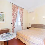 Provencale Hotel Cavalaire-sur-Mer
