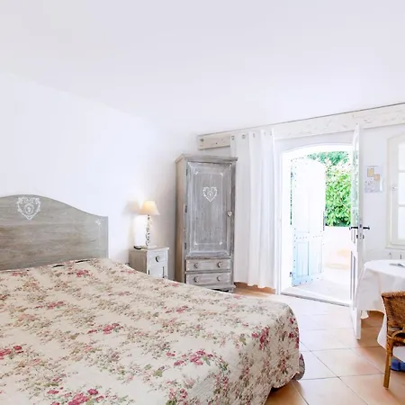 Provencale Hotel Cavalaire-sur-Mer