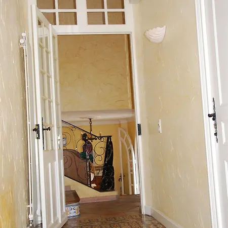Hotel Provencale 3*