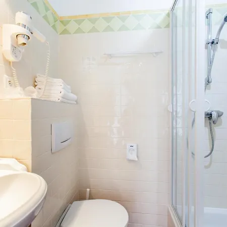 Provencale キャバレール・シュル・メール