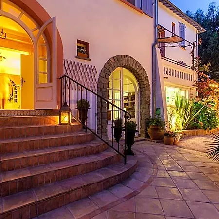 Hotel Provencale 3*