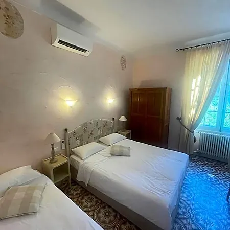 Hotel Provencale 3*