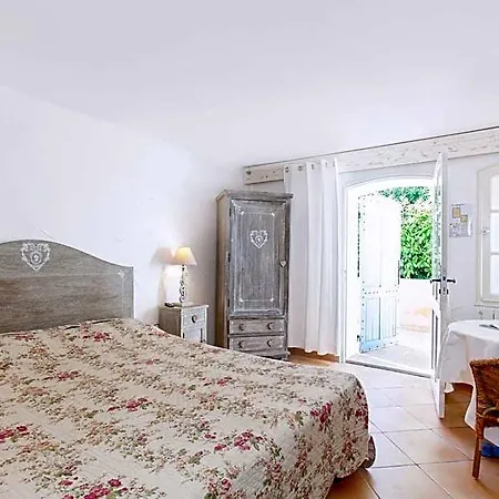 Provencale 3* Cavalaire-sur-Mer