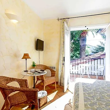 Provencale Hotel Cavalaire-sur-Mer
