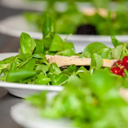 ホテル Provencale